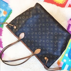 Lv never full size MM